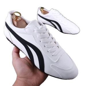 Canvas chunky sneakers, trendy and unique printed casual shoes with a full sole.